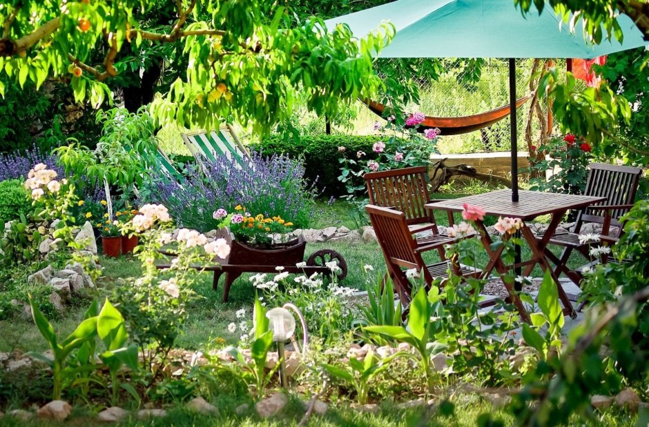 Красивые уголки на даче