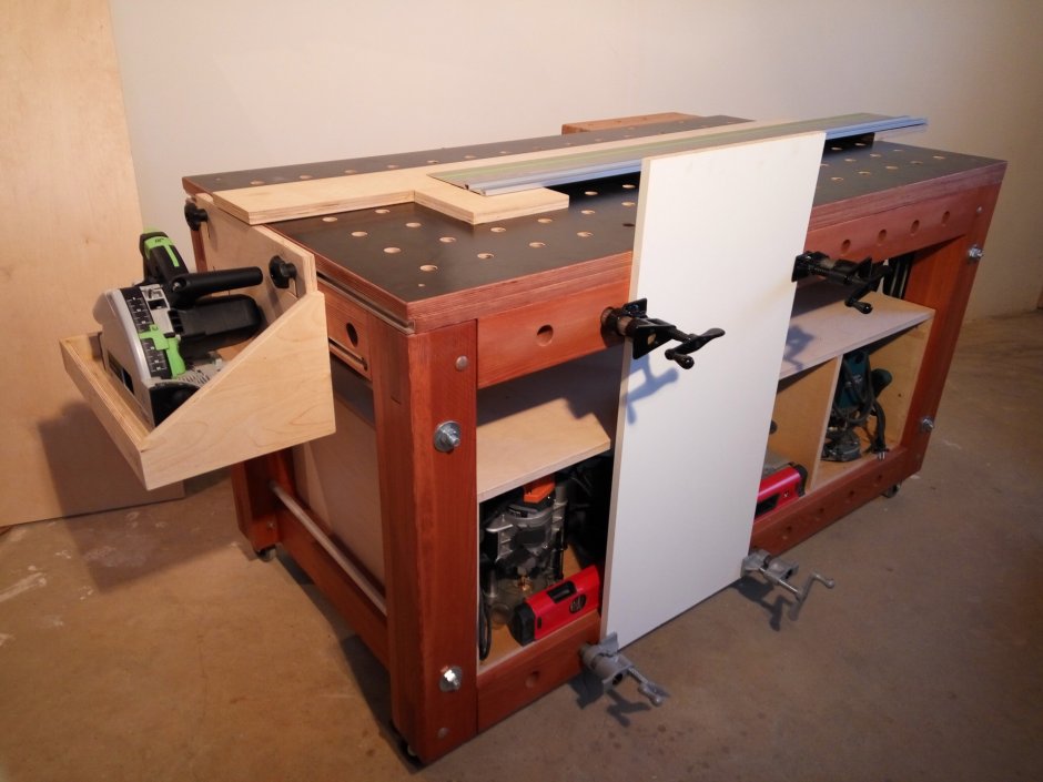 Пневматический стол для царговых дверей Master Proff