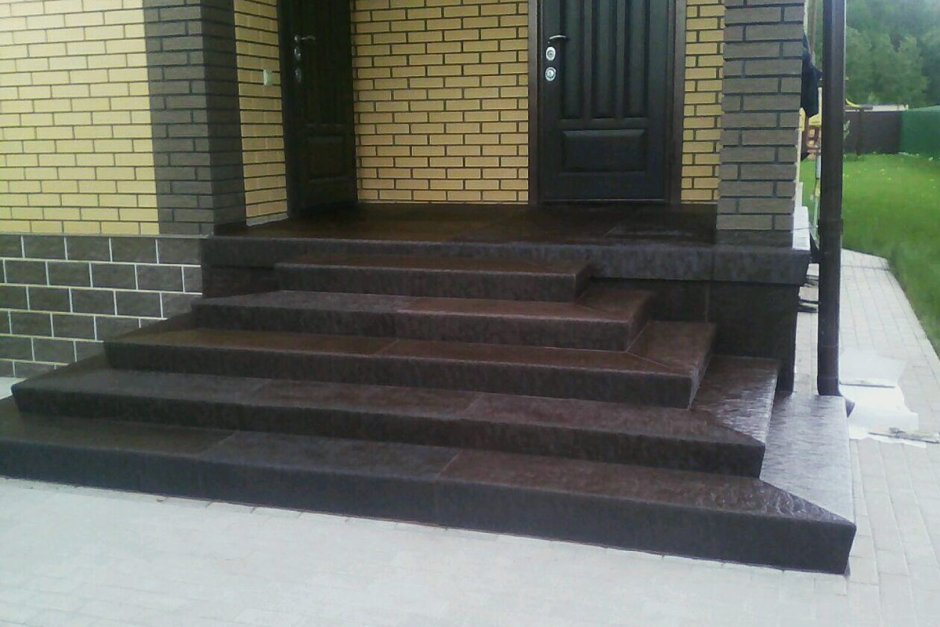 Плитка для входной группы в частном доме