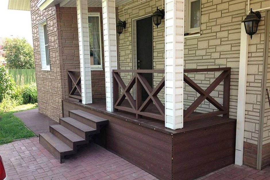 Отделка крыльца в частном доме