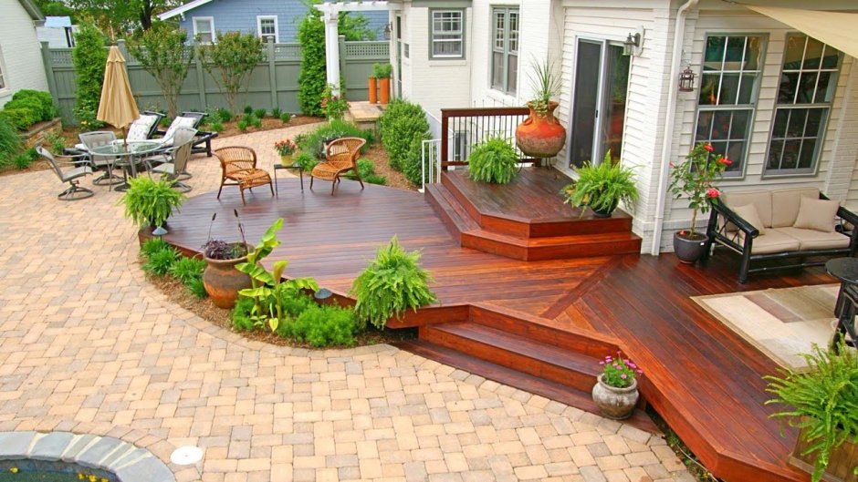 Благоустройство площадки перед домом