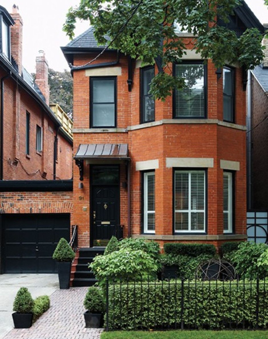 Крошечный Викторианский коттедж в Нью-Йорке