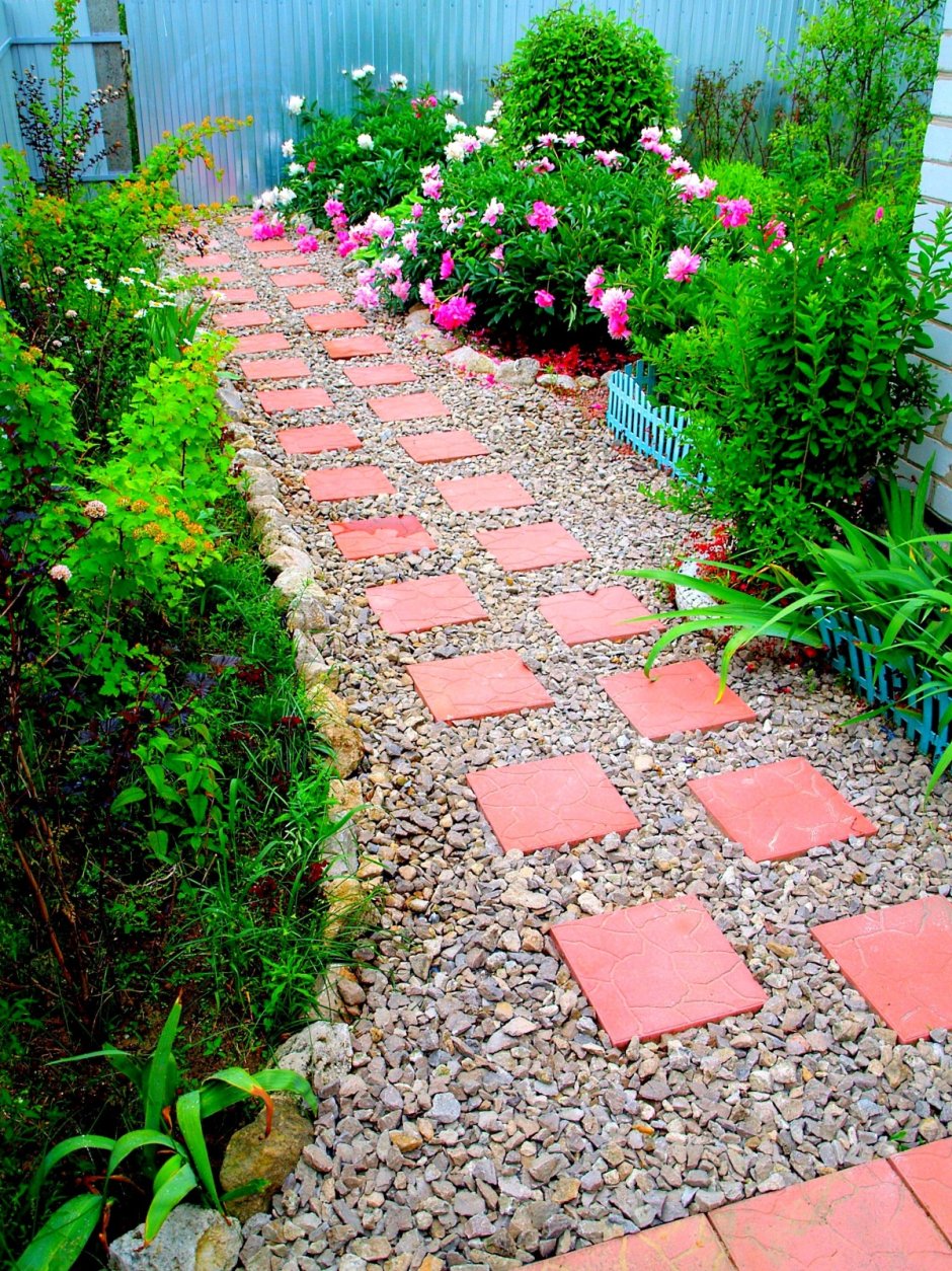 Дорожки на даче