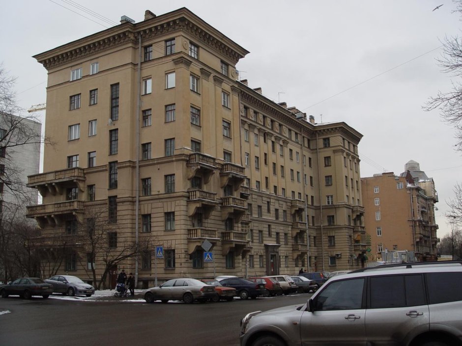 Сталинки в Санкт-Петербурге