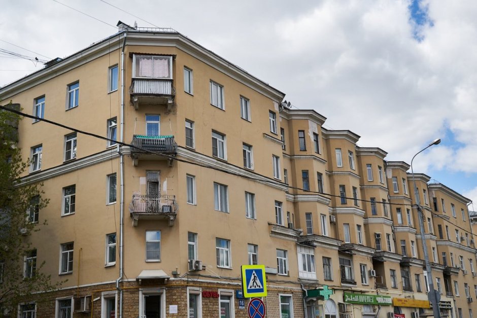 Южнопортовая 32