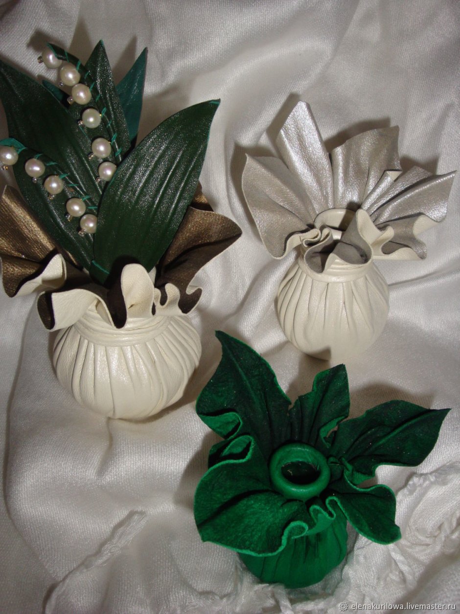 Вазы из кожи