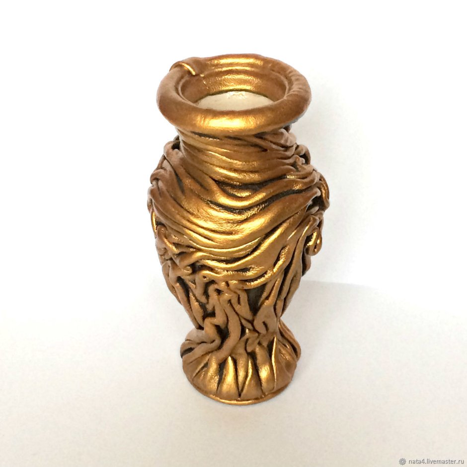 Изготовление вазы из кожи