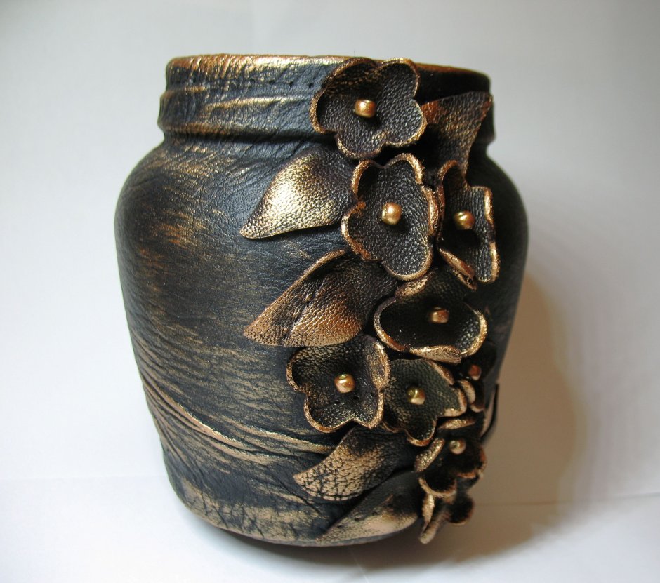 Дизайнерские керамические вазы