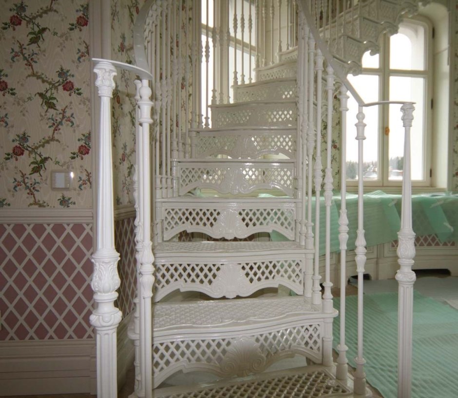 Лестница в стиле Прованс