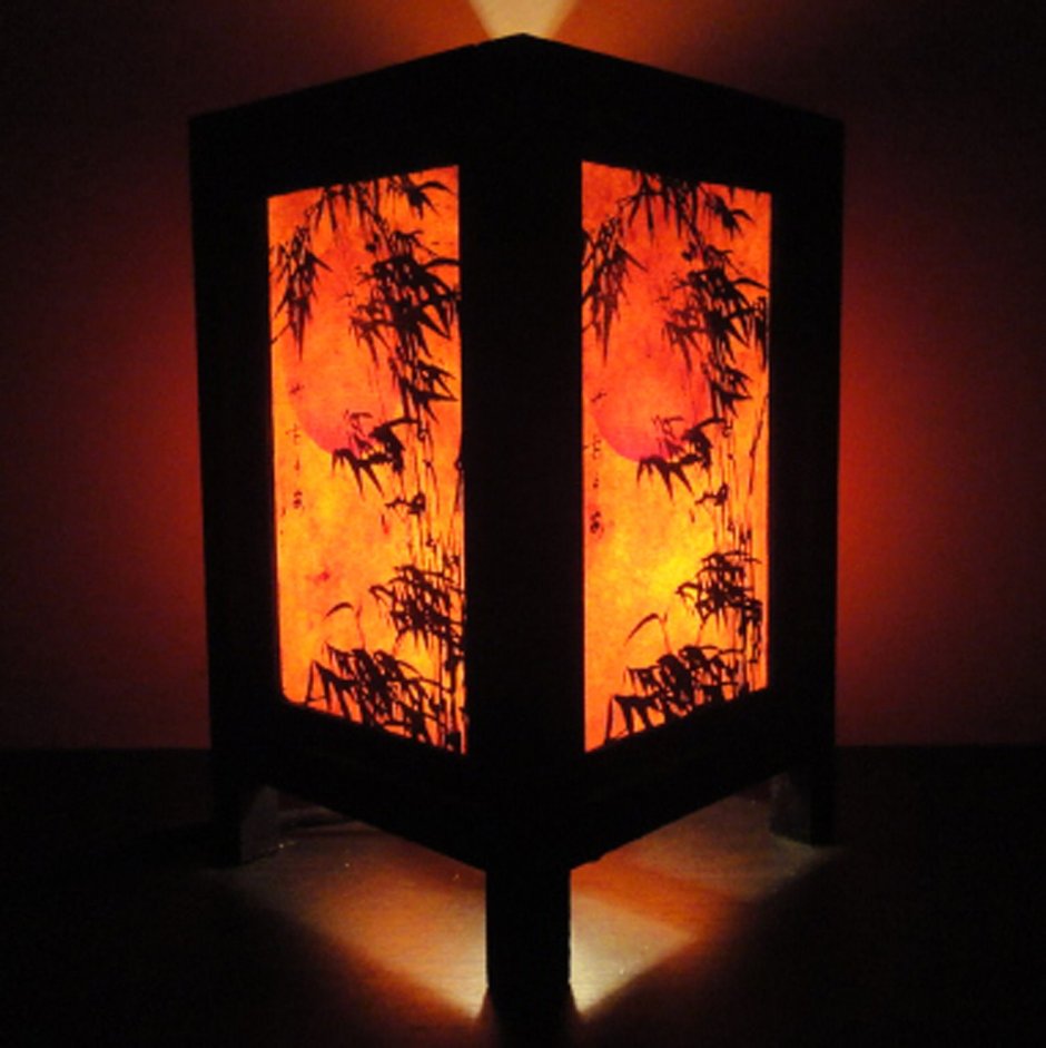 Настольная лампа в японском стиле