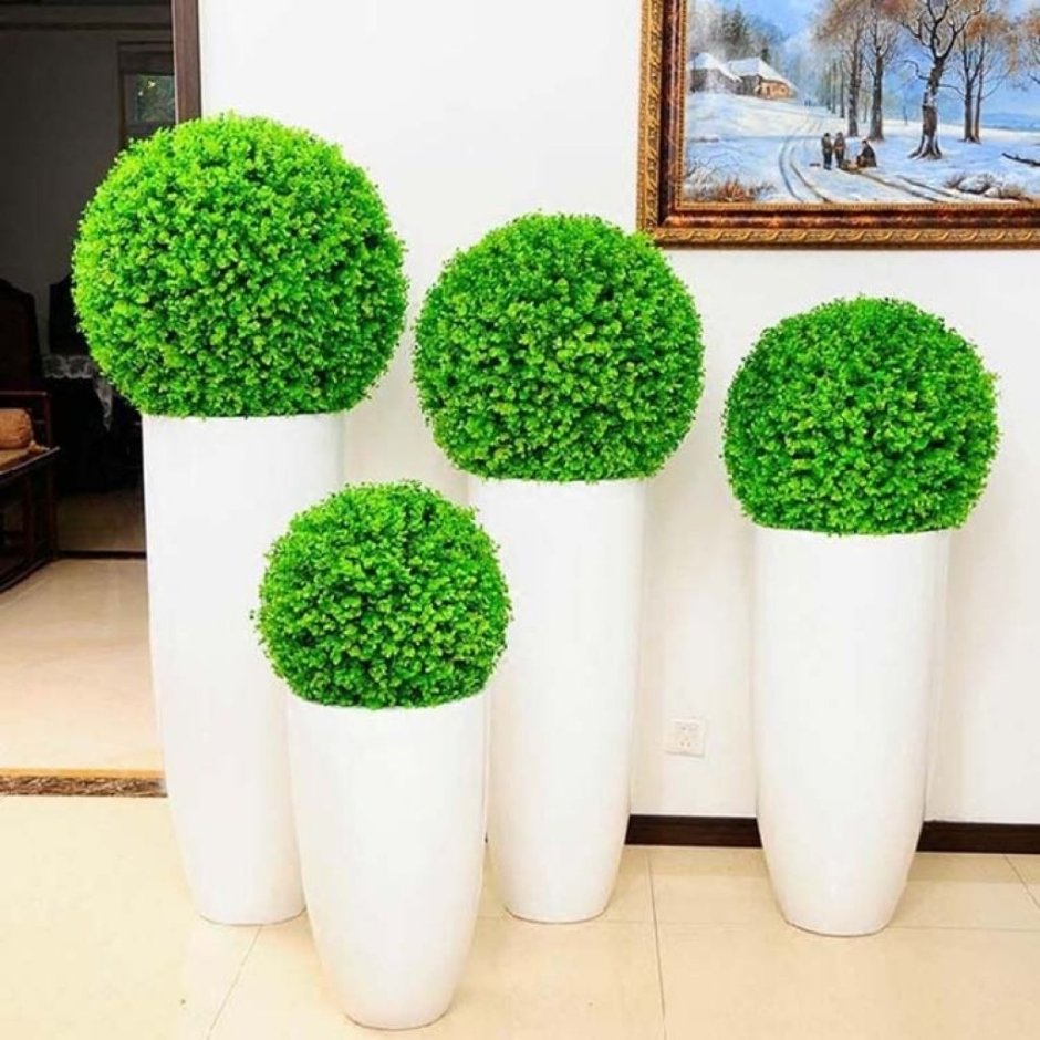 Декор шар из искусственной зелени