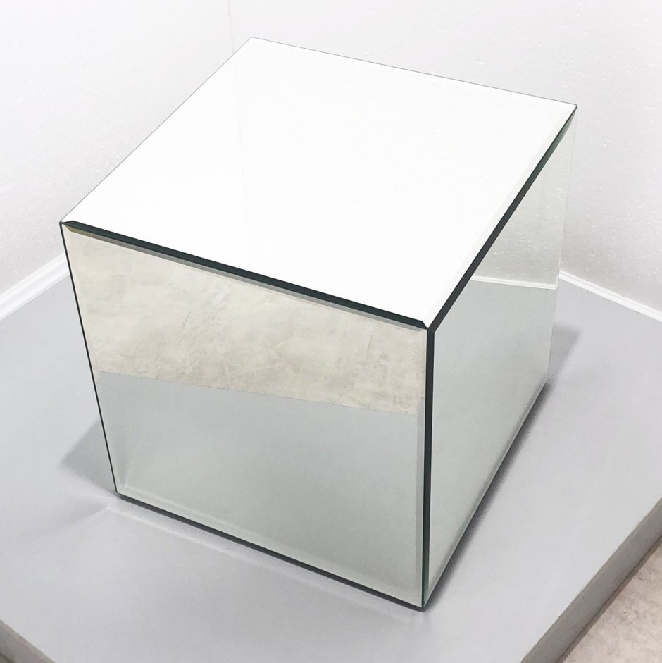 Столик журнальный черный зеркальный Кубби