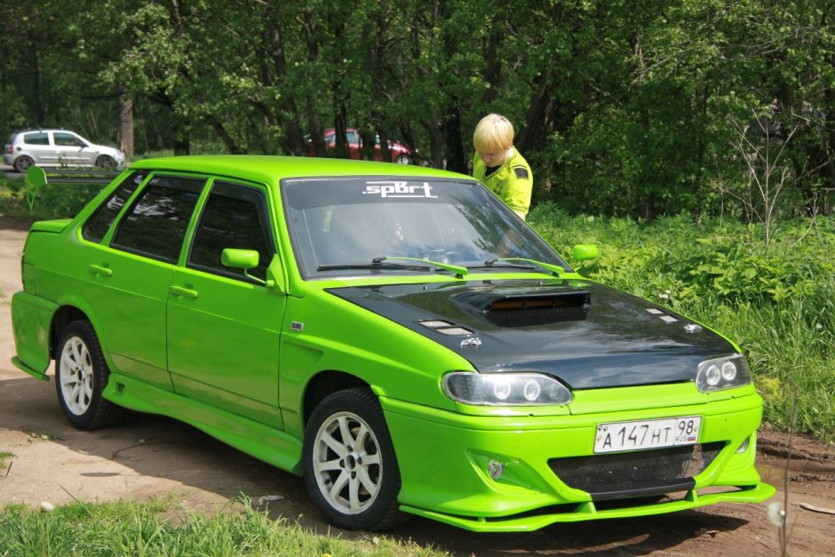 ВАЗ-2105 Жигули зеленая