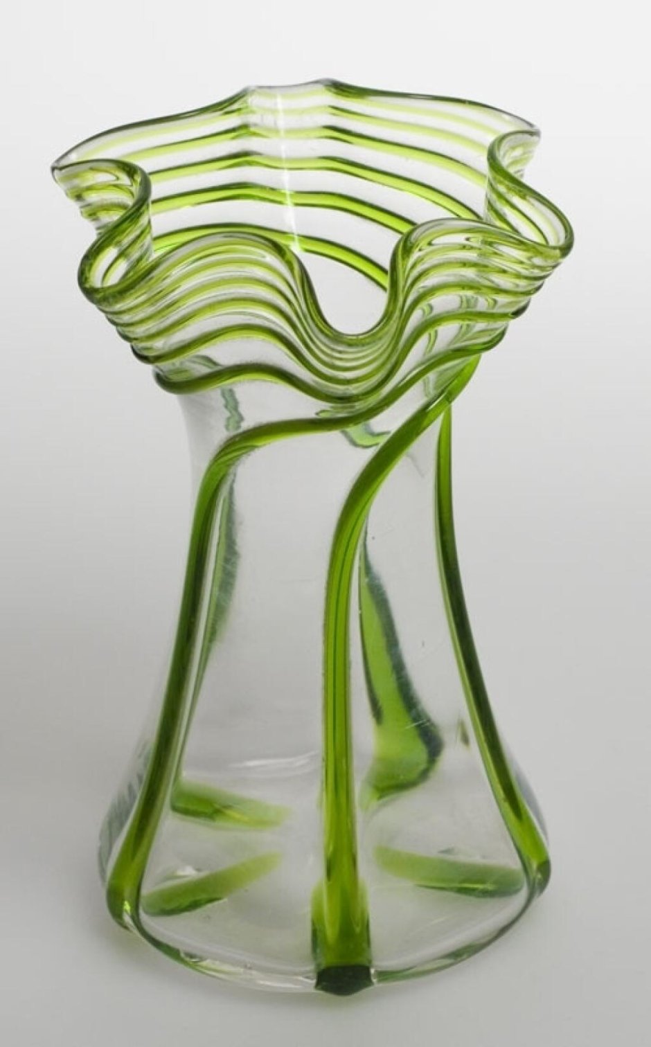 Стеклянные вазы стиль Модерн