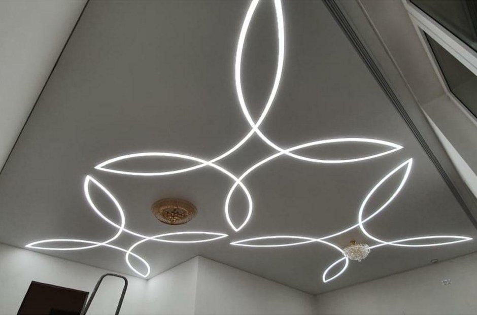 Натяжной потолок квадрат в квадрате