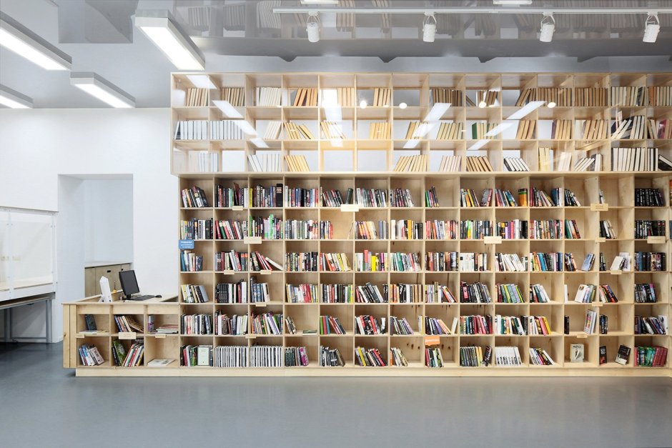 Книжные полки для детского сада