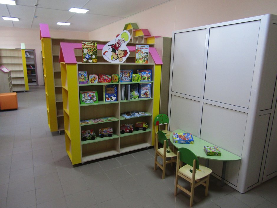 Стеллаж библиотечный