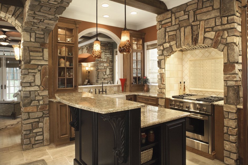 Отделка кухни декоративным камнем