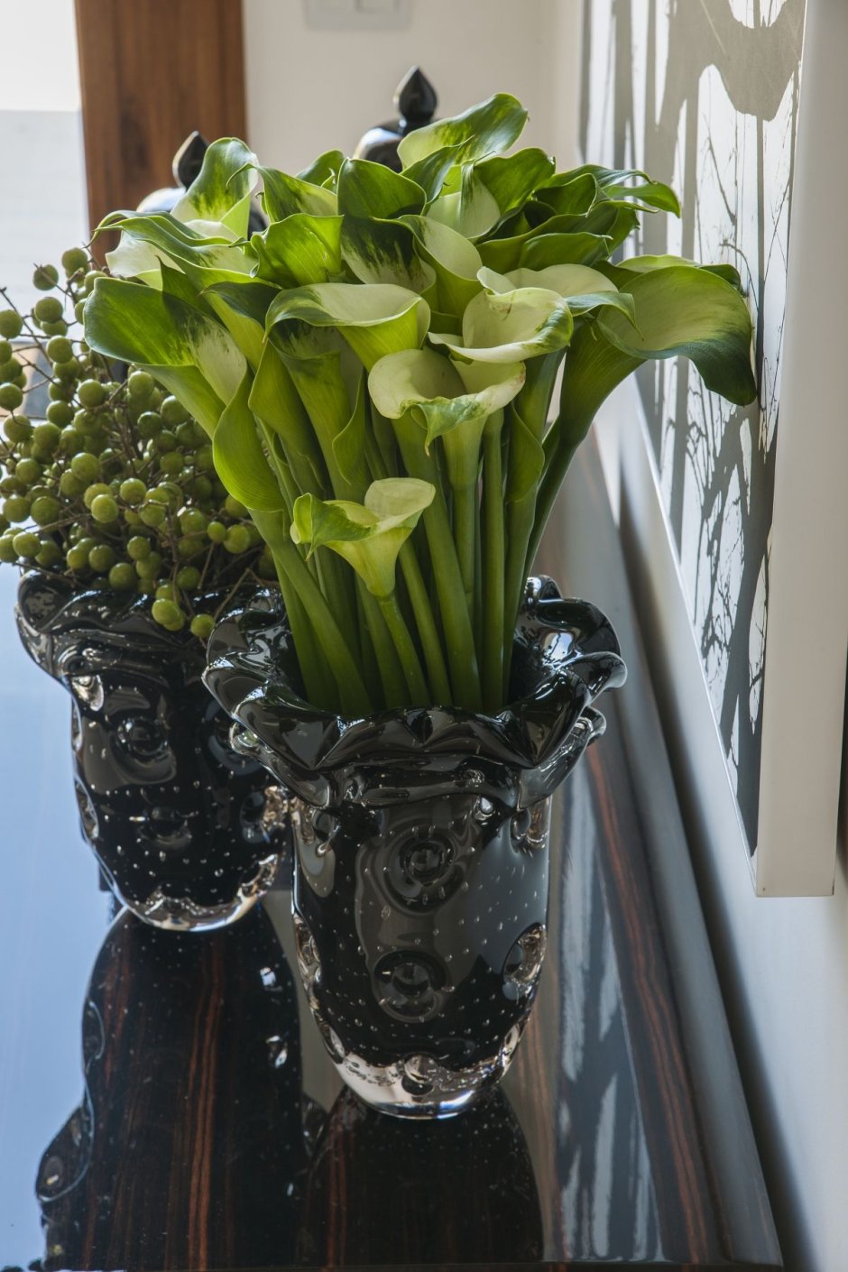 Композиции с черными каллами