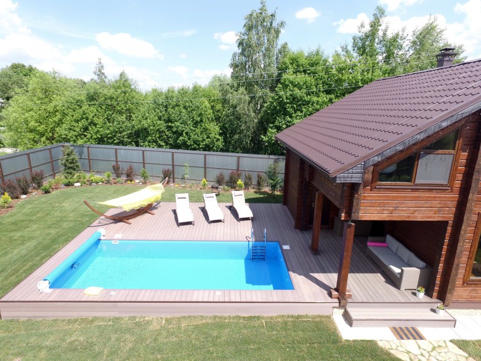 Баня с пристроенным бассейном