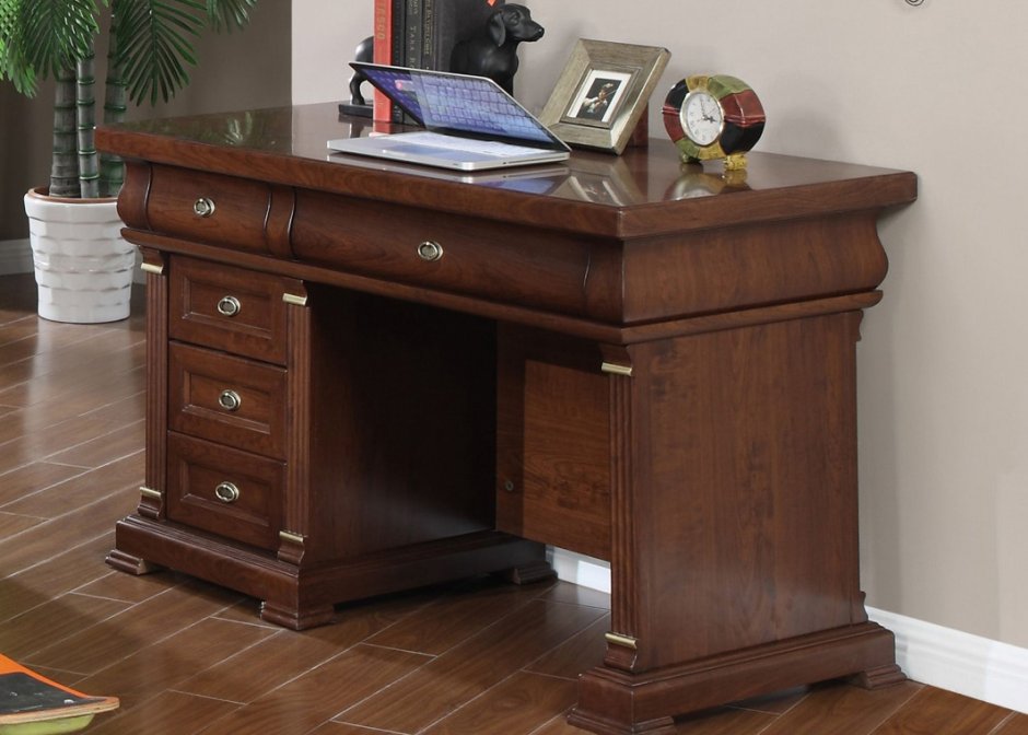 Эксклюзивные письменные столы