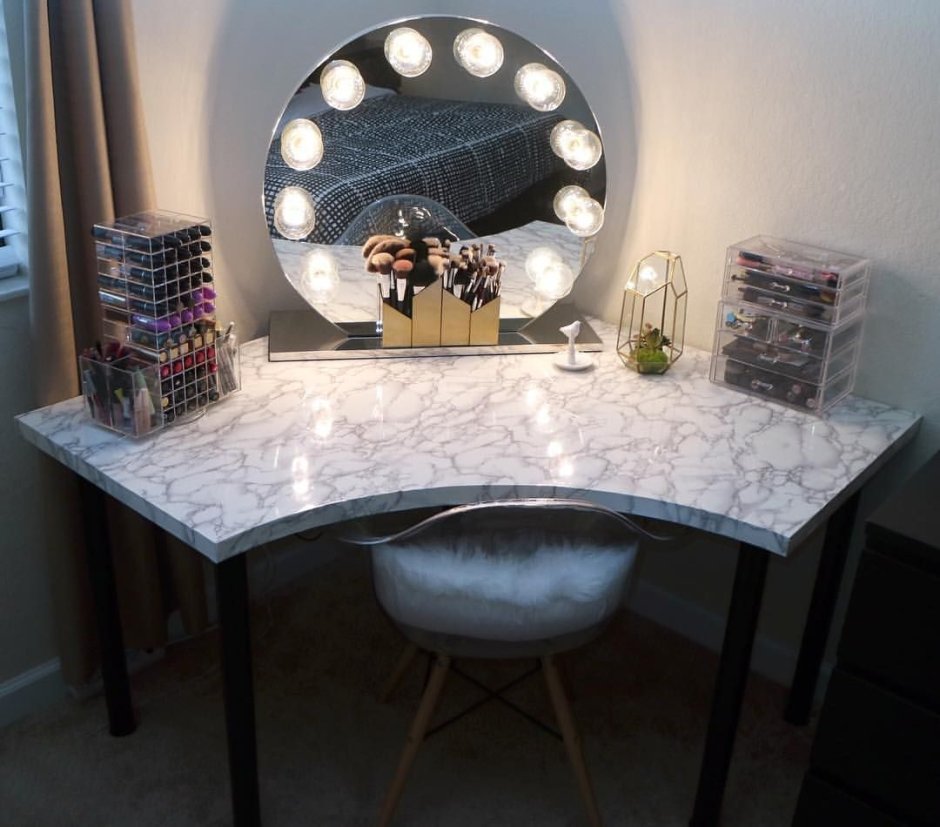 Эстетичные обои на ноутбук бежевые