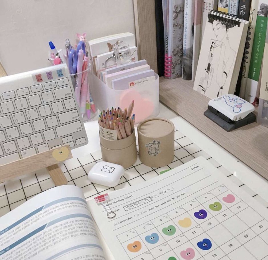 Стол из дерева