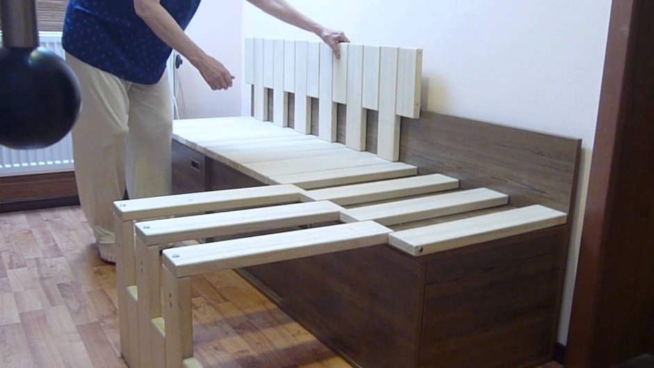 ГАЗ Соболь раскладной диван