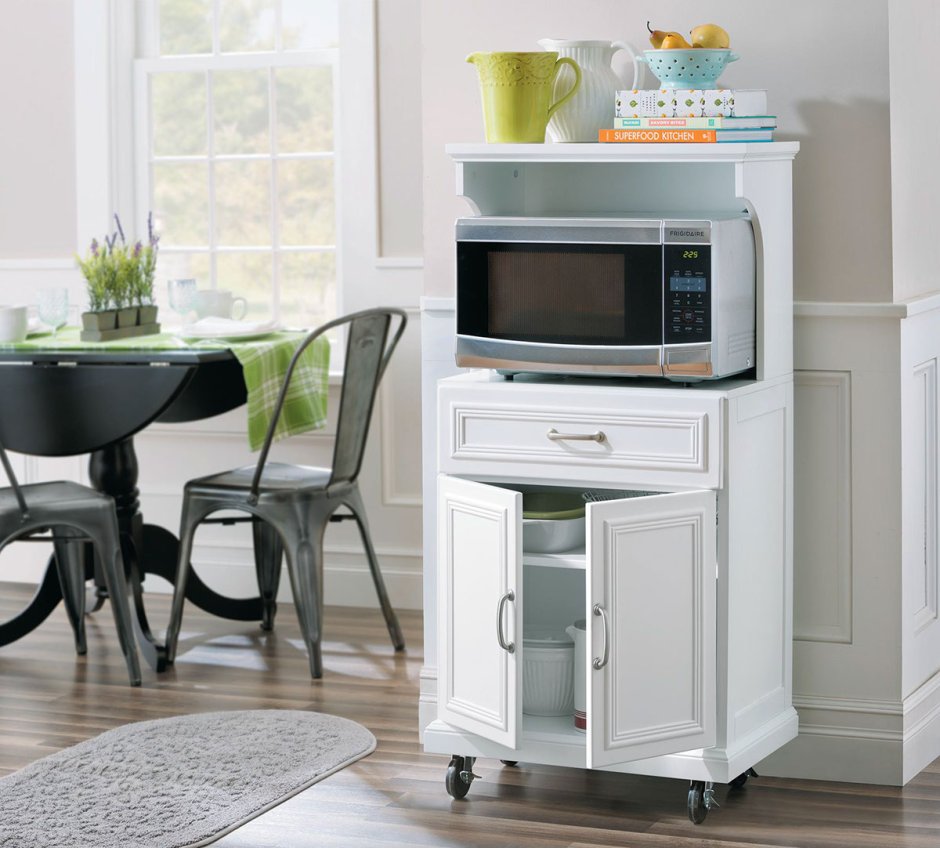 Комод со столиком