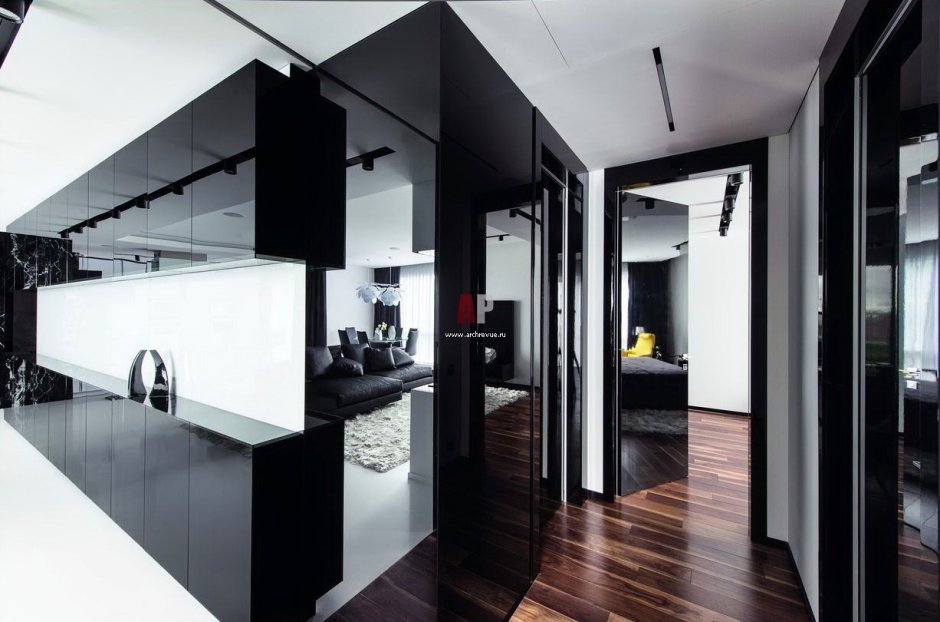 Черное стекло в интерьере