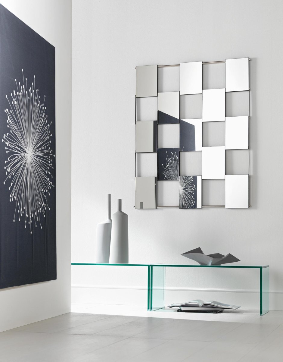 Зеркало на стену декоративное