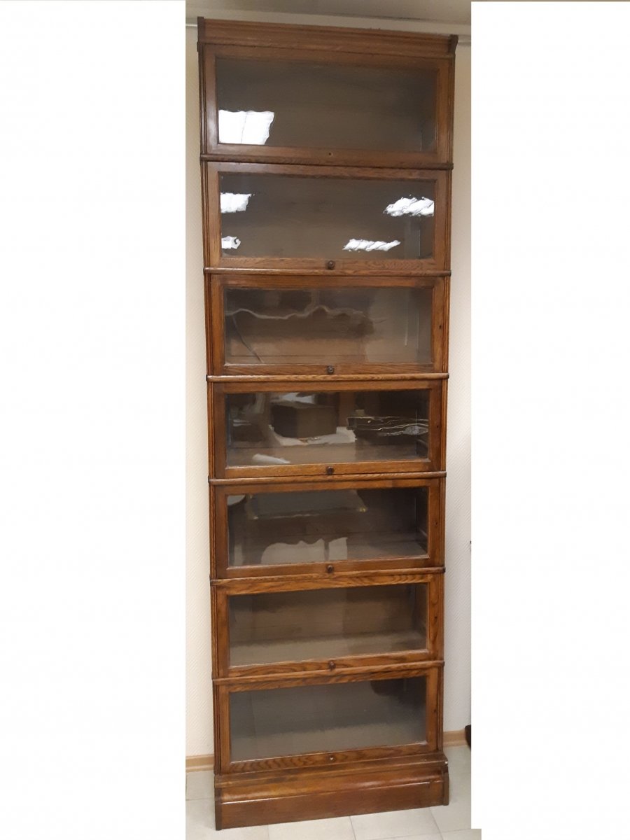 Шведско американские книжные полки