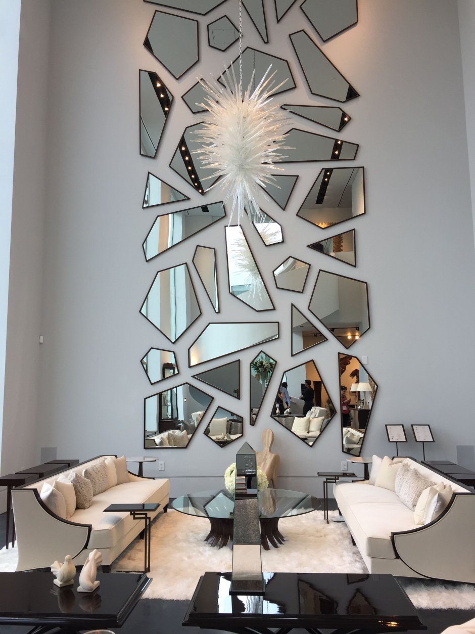 Панно из битых зеркал