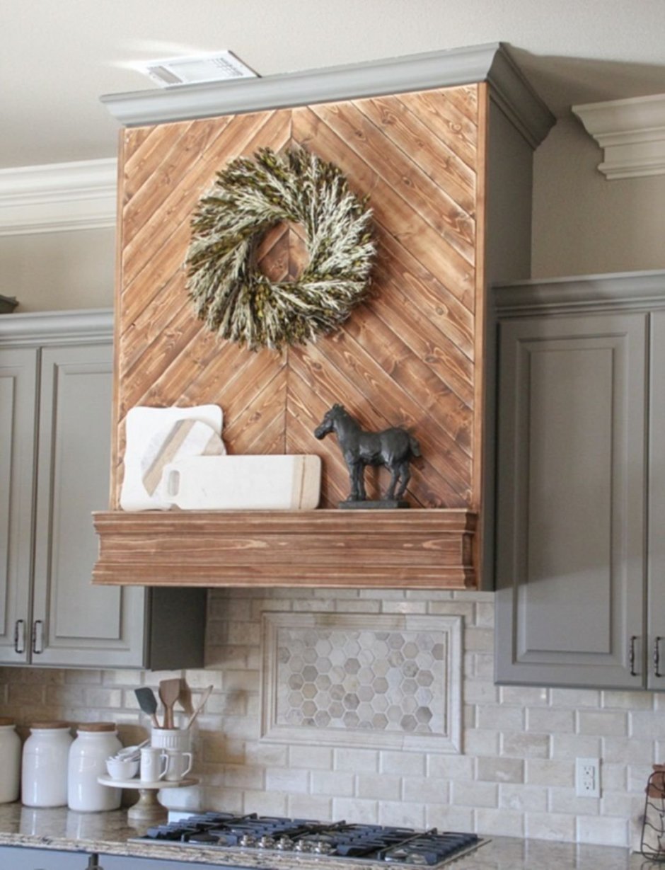 Декорирование кухонной вытяжки