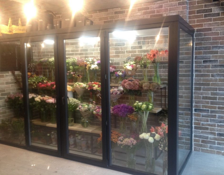 Витрина для цветов
