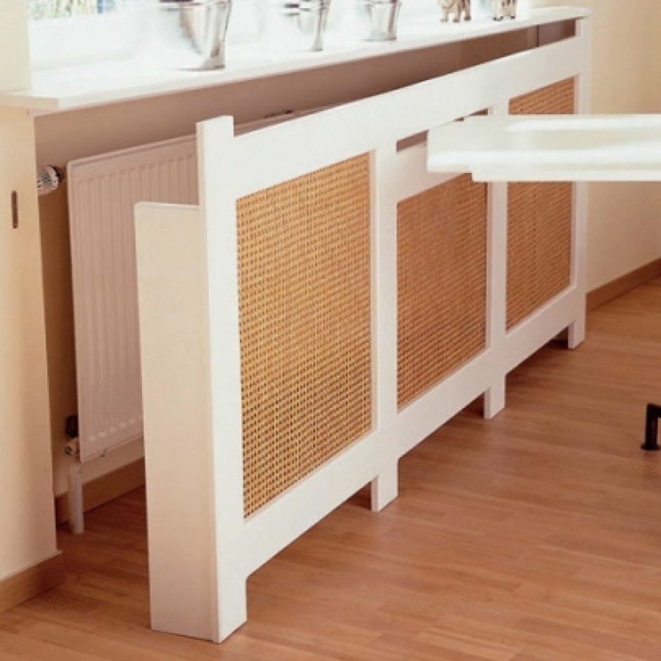 Экран для радиатора с полками