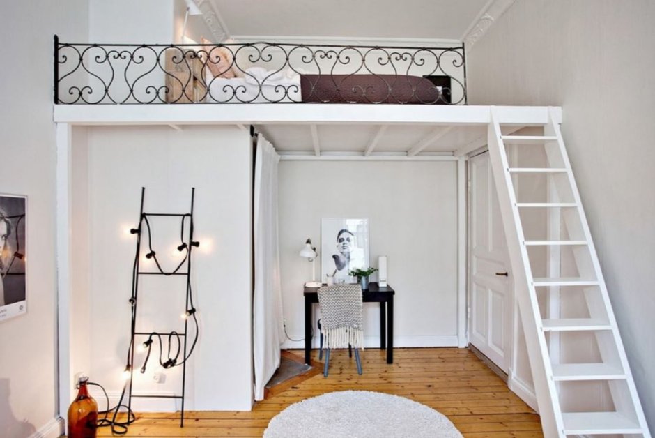 Кровать чердак над кладовкой гардеробной