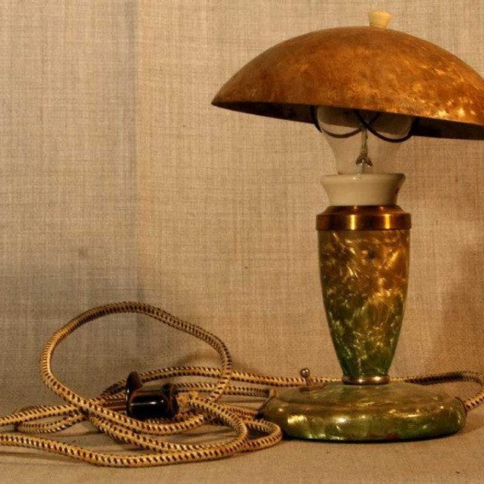 Настольная лампа грибок