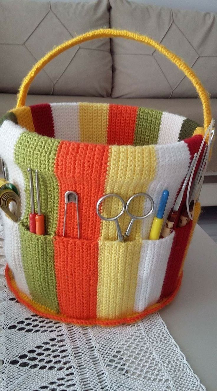 Вязаный органайзер для мелочей