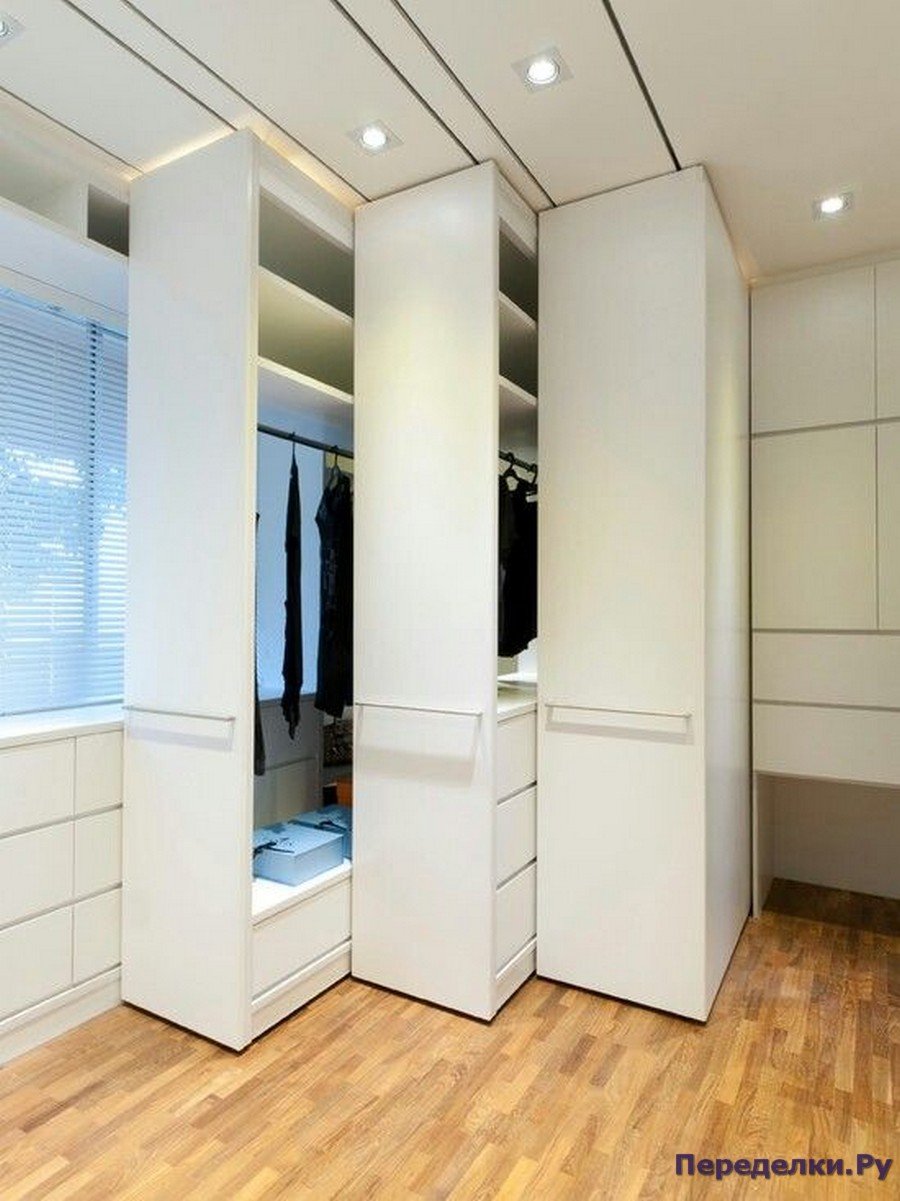 Перегородка для гардеробной комнаты