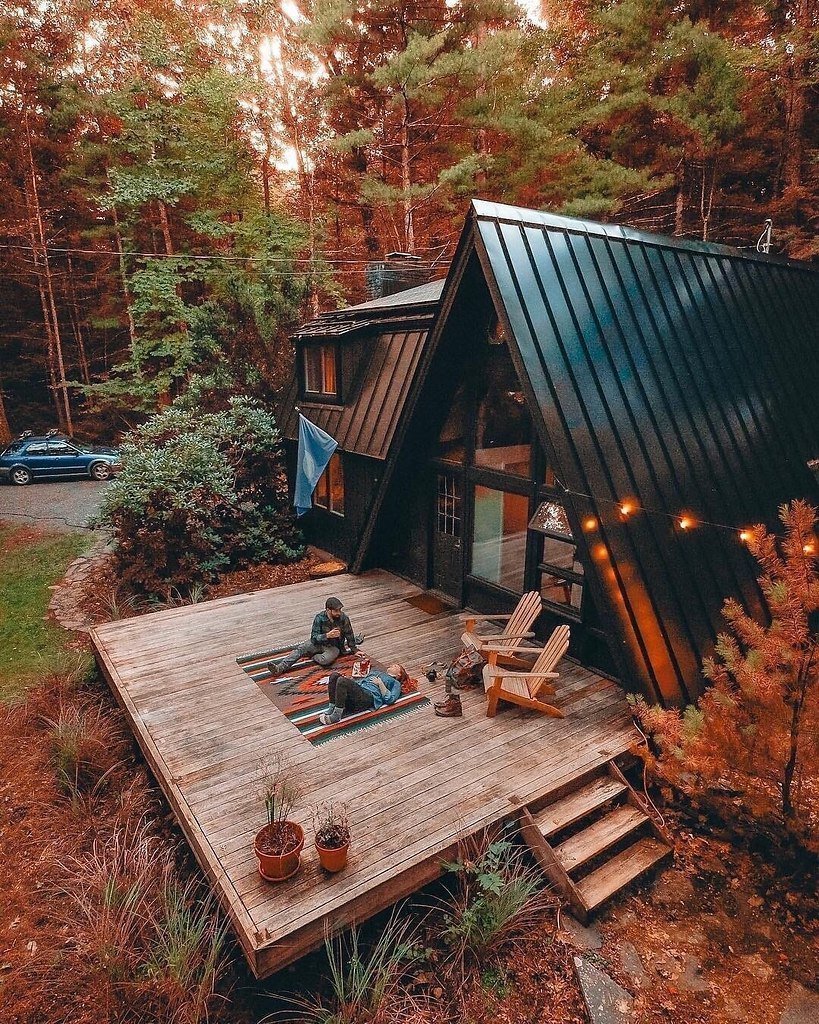 Треугольные домики для отдыха