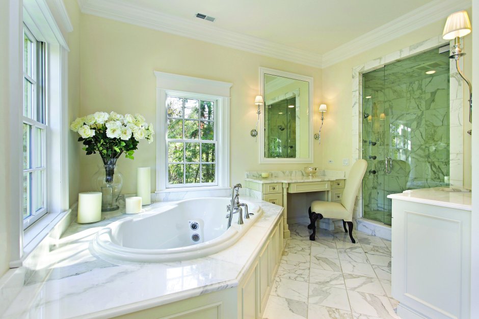 Ванные комнаты с окном