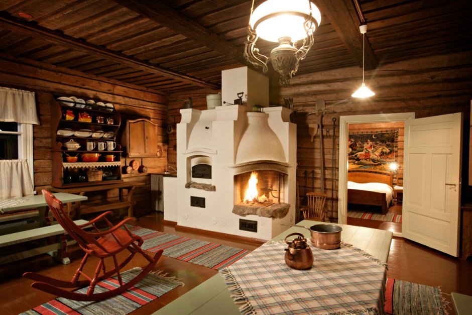 Деревенский домик с печкой