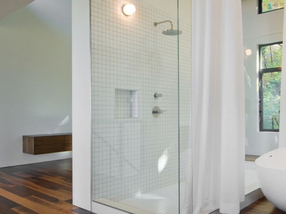 Стеклянная перегородка в санузел