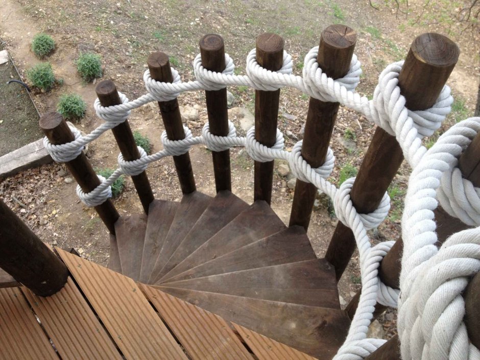 Декоративное ограждение из каната