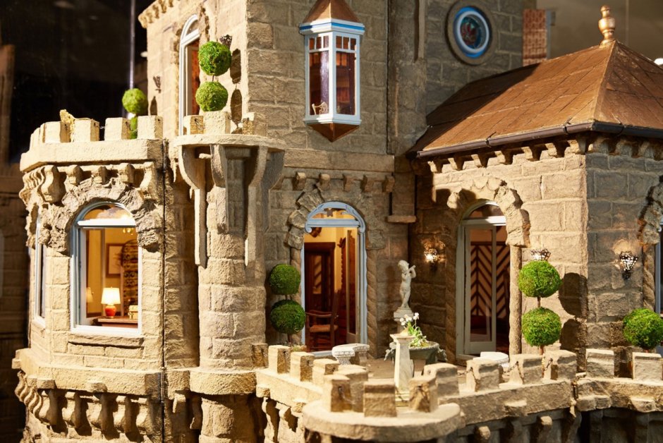 Кукольный домик Astolat Dollhouse Castle