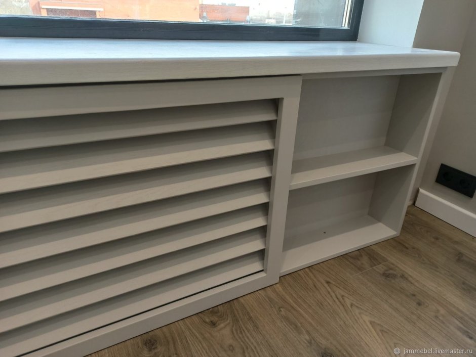 Экран на батарею деревянный