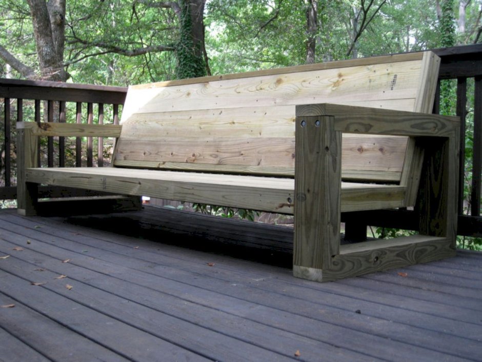 Садовый диван из бруса