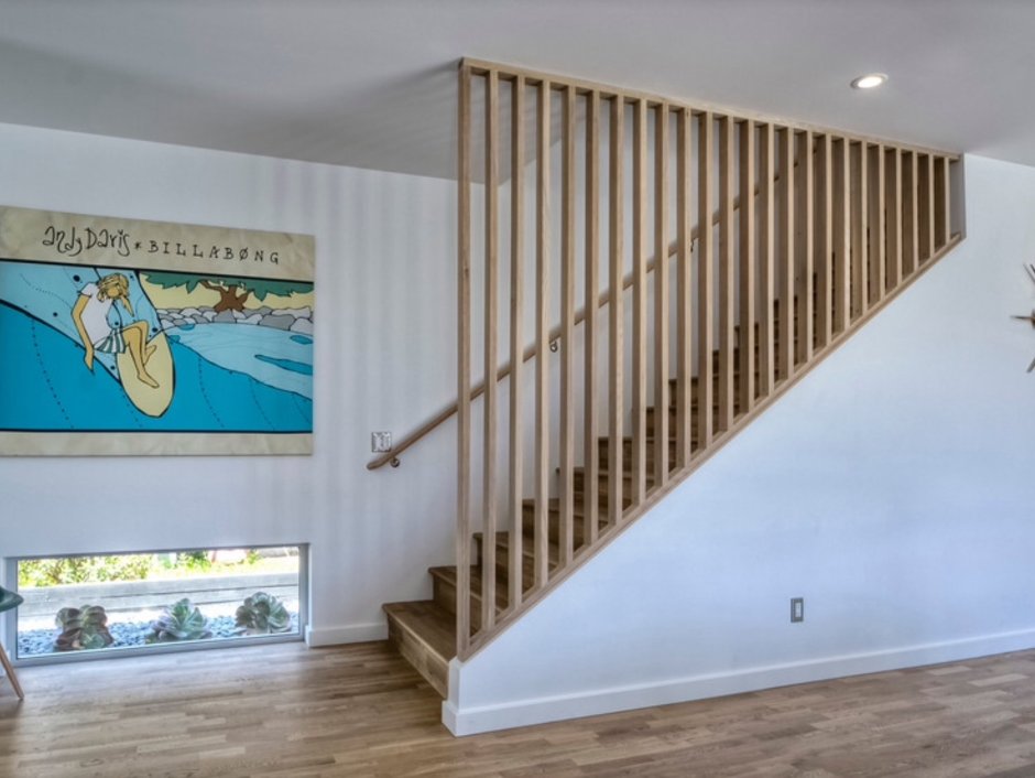 Ограждение лестницы до потолка