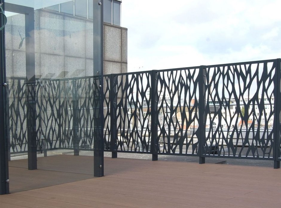 Уличные ограждения